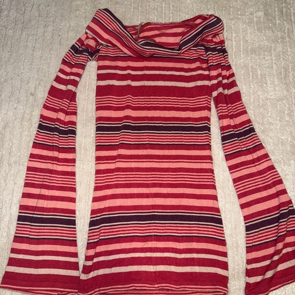 Free People Medium Off the shoulder top - Picture 7 of 8